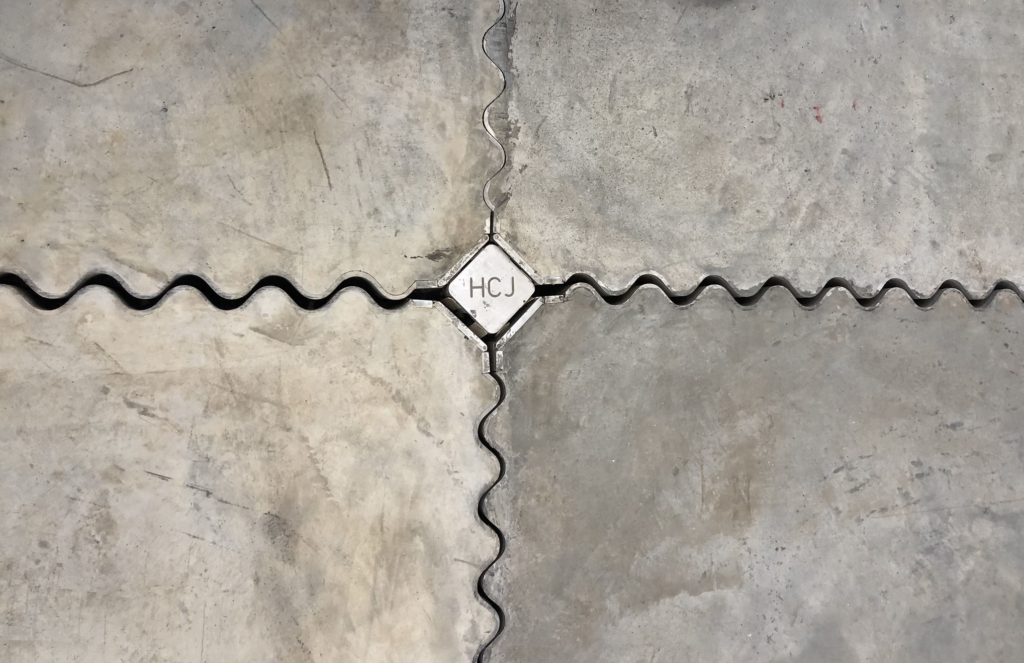 HCJ concrete joint implemented in an industrial concrete floor