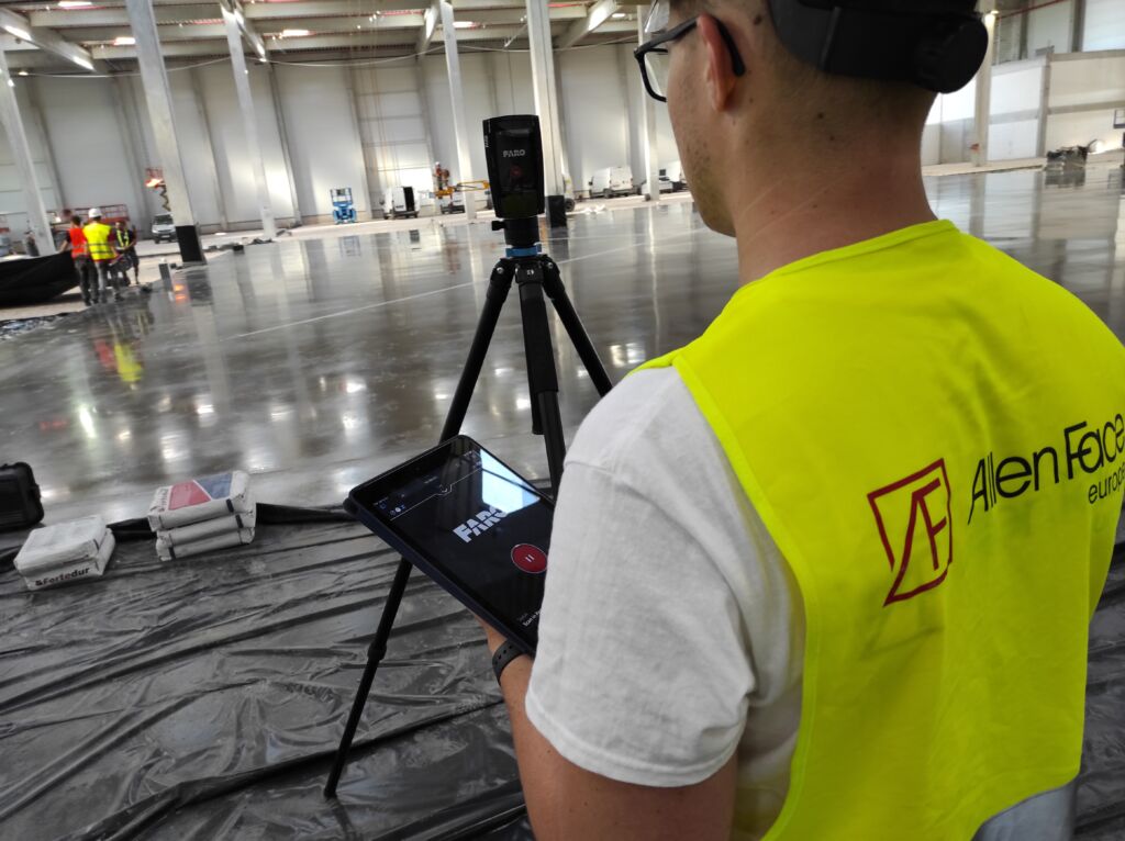Industrial floor being measured with 3D methods